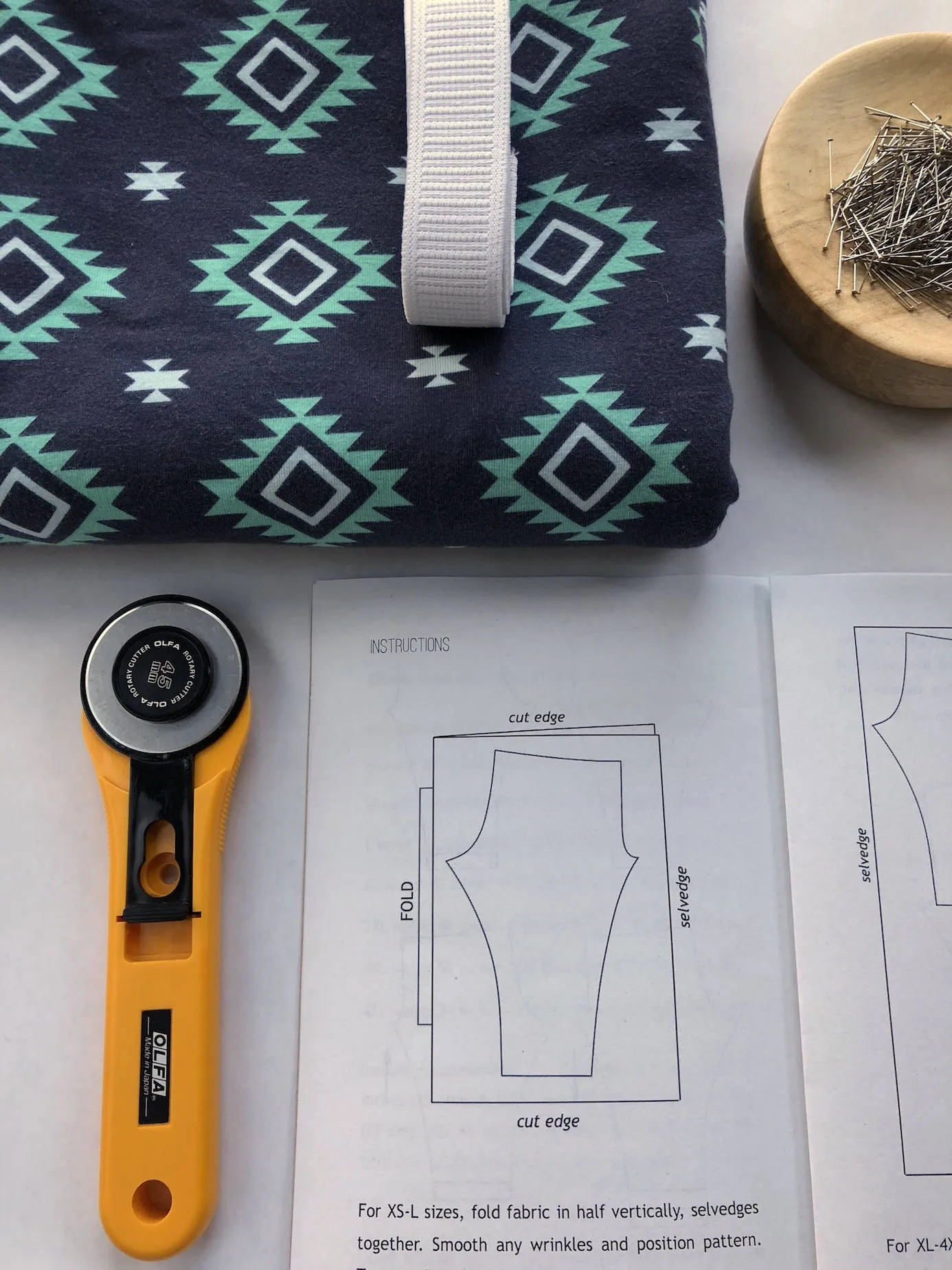 100 Acts of Sewing: Pants No. 2 - Print Sewing Pattern