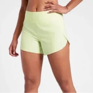 Athleta Run With It 3.5” Short in Tequila Green. New with tags, size Large.