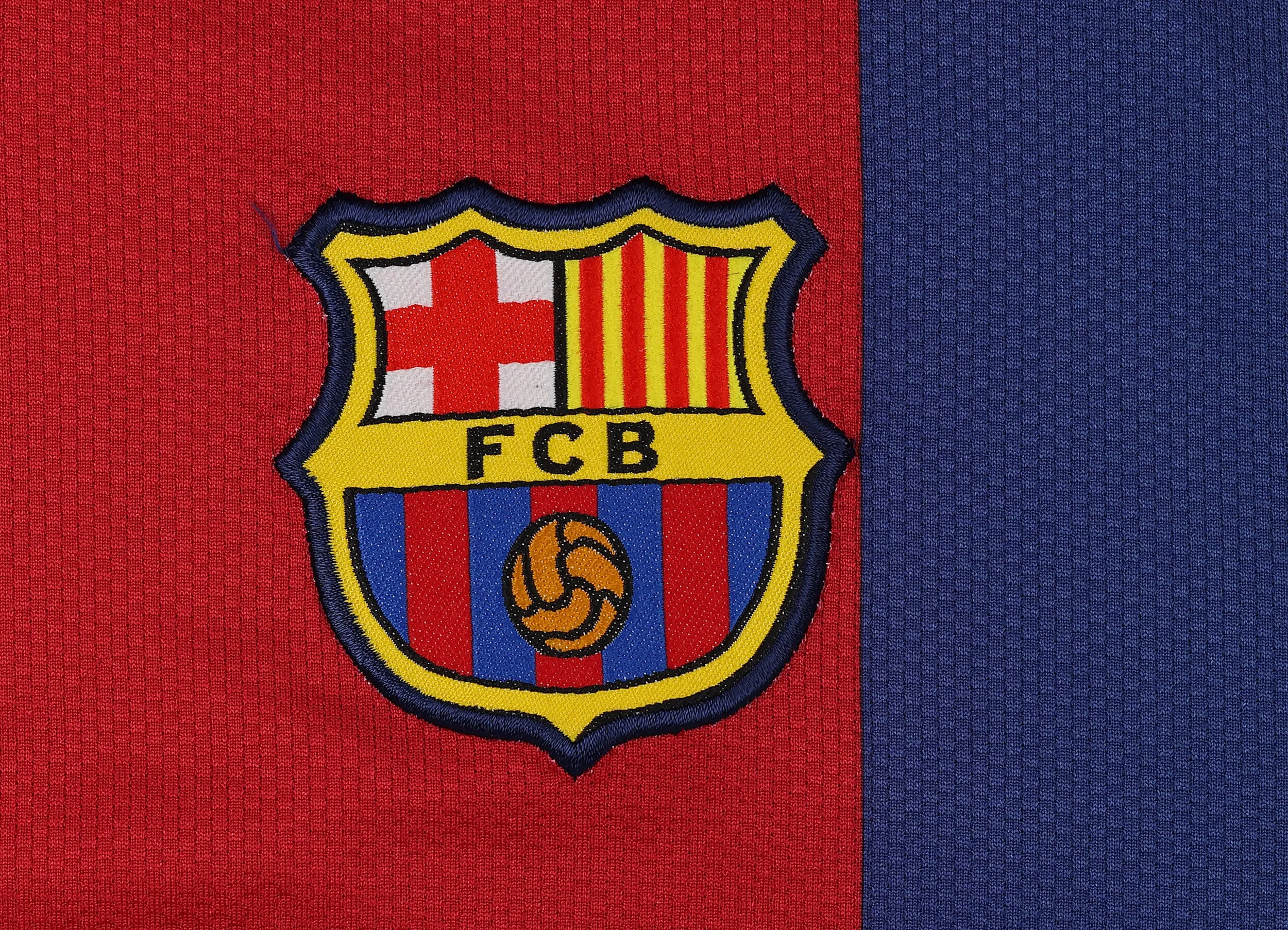 Barcelona 2006 Nike Zambrotta Nike Long Sleeve Football Shirt - Red/Blue - M