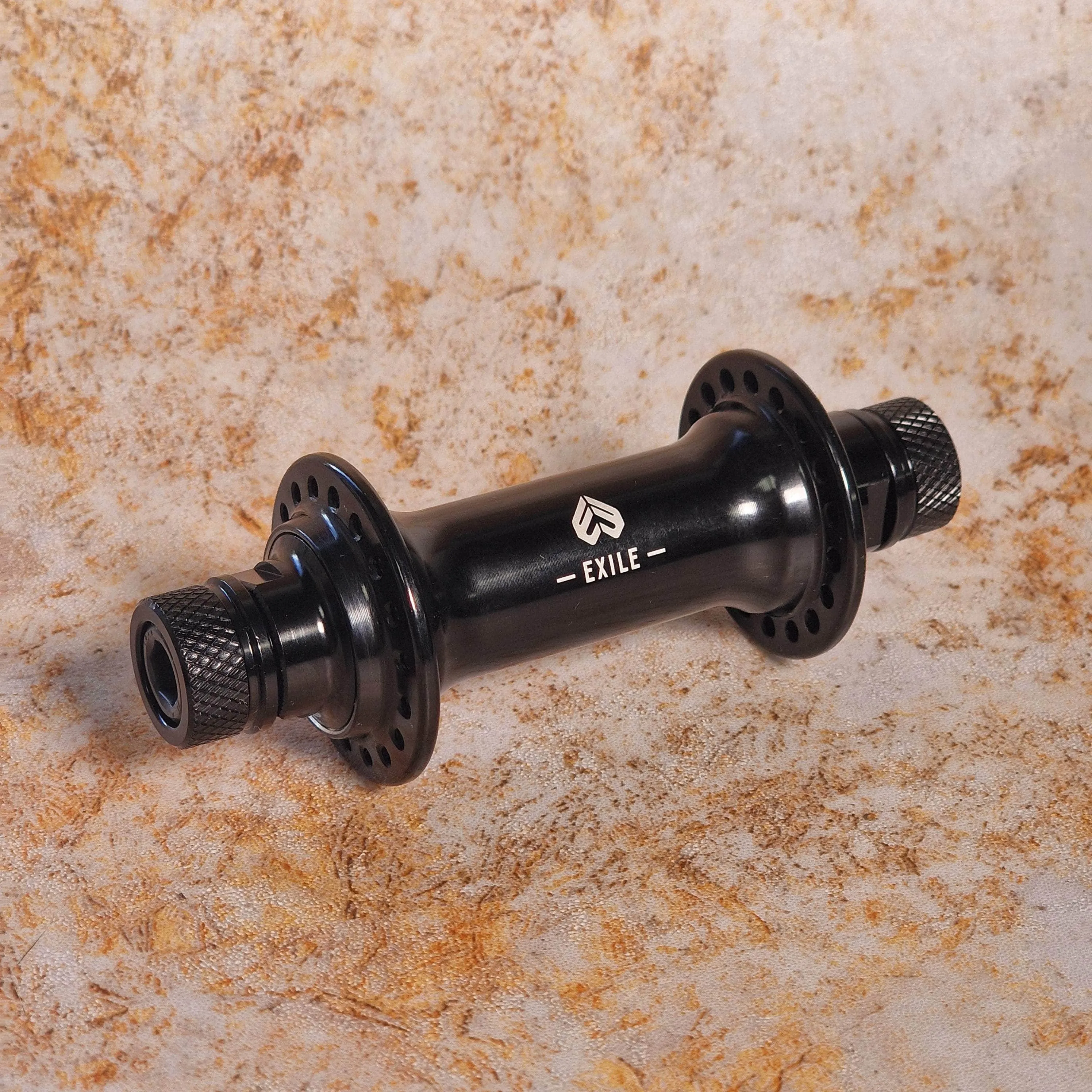 Eclat Exile Front Hub