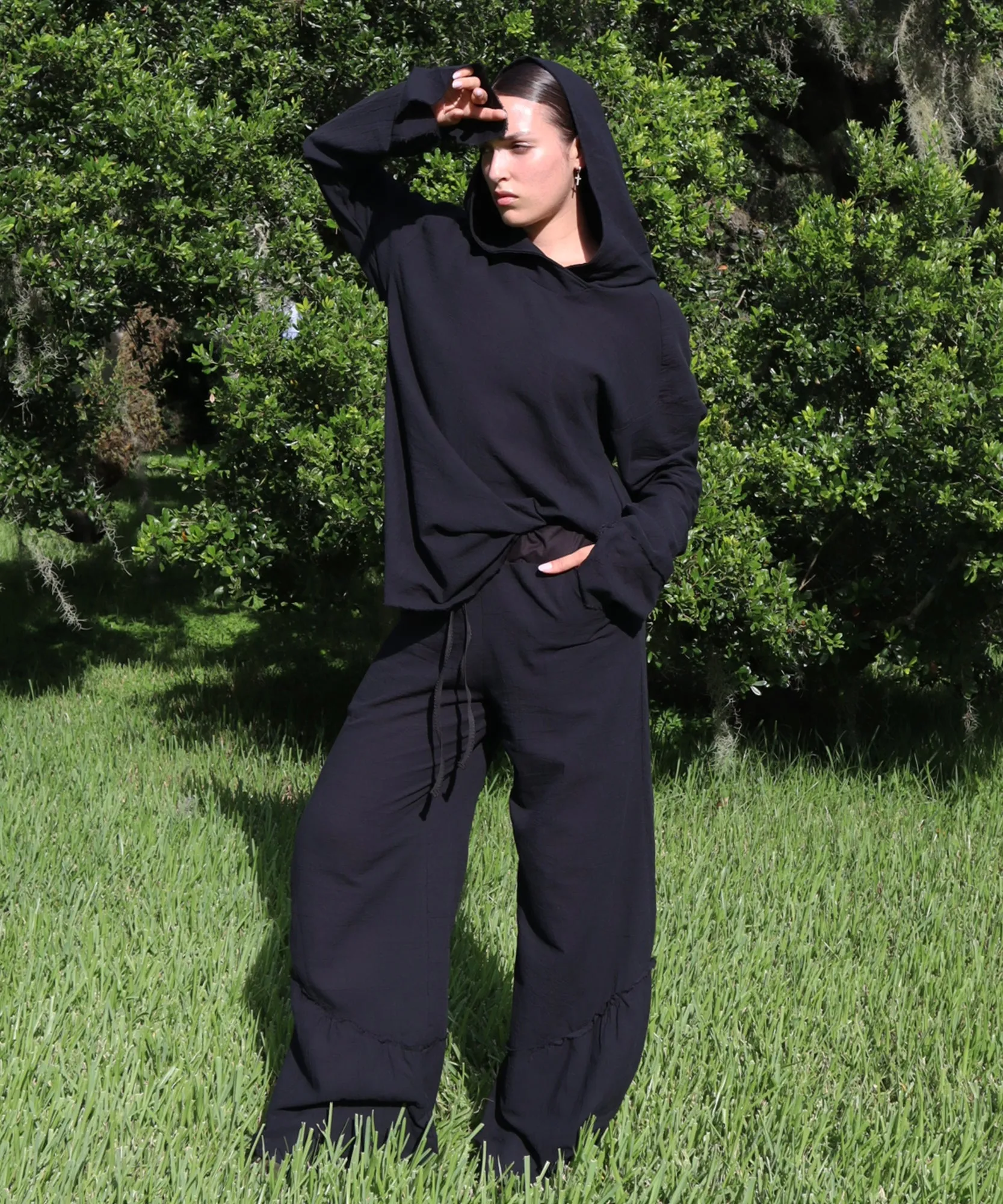 HOODED LONG SLEEVE, BLACK GAUZE