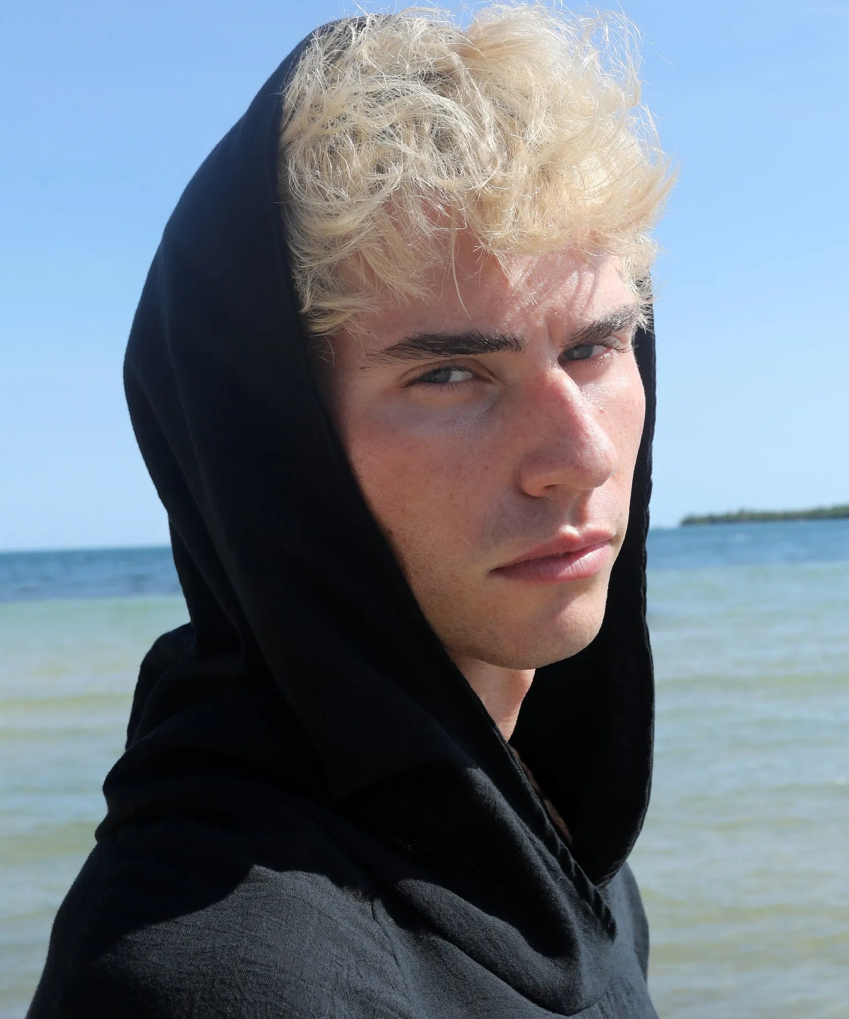 HOODED LONG SLEEVE, BLACK GAUZE