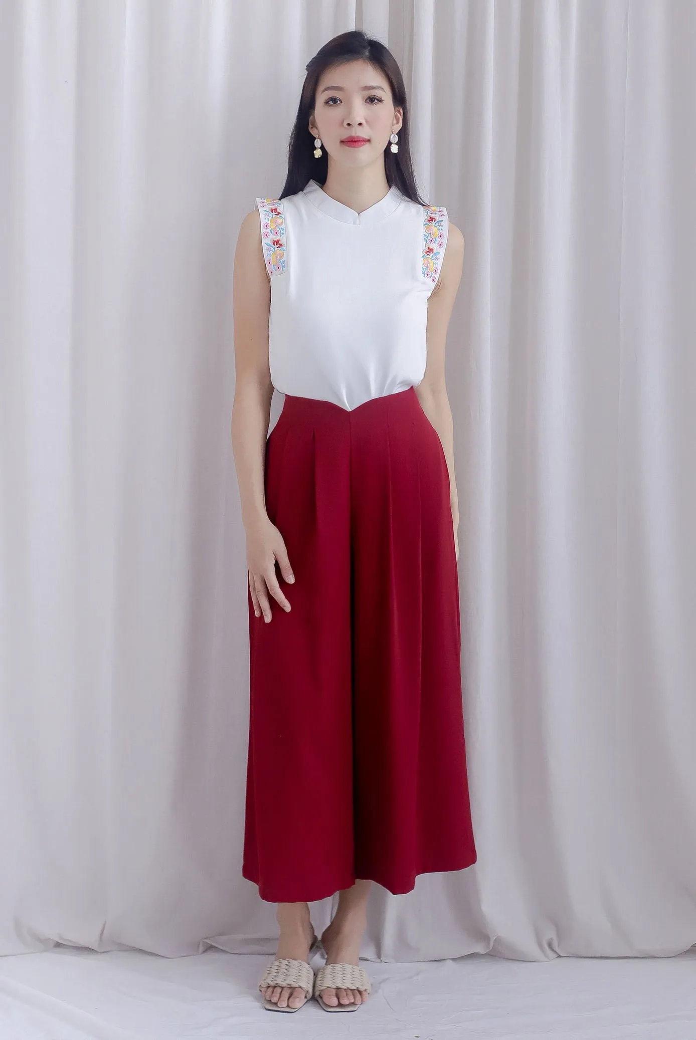 Kydra Curve In Waist Pants In Wine Red