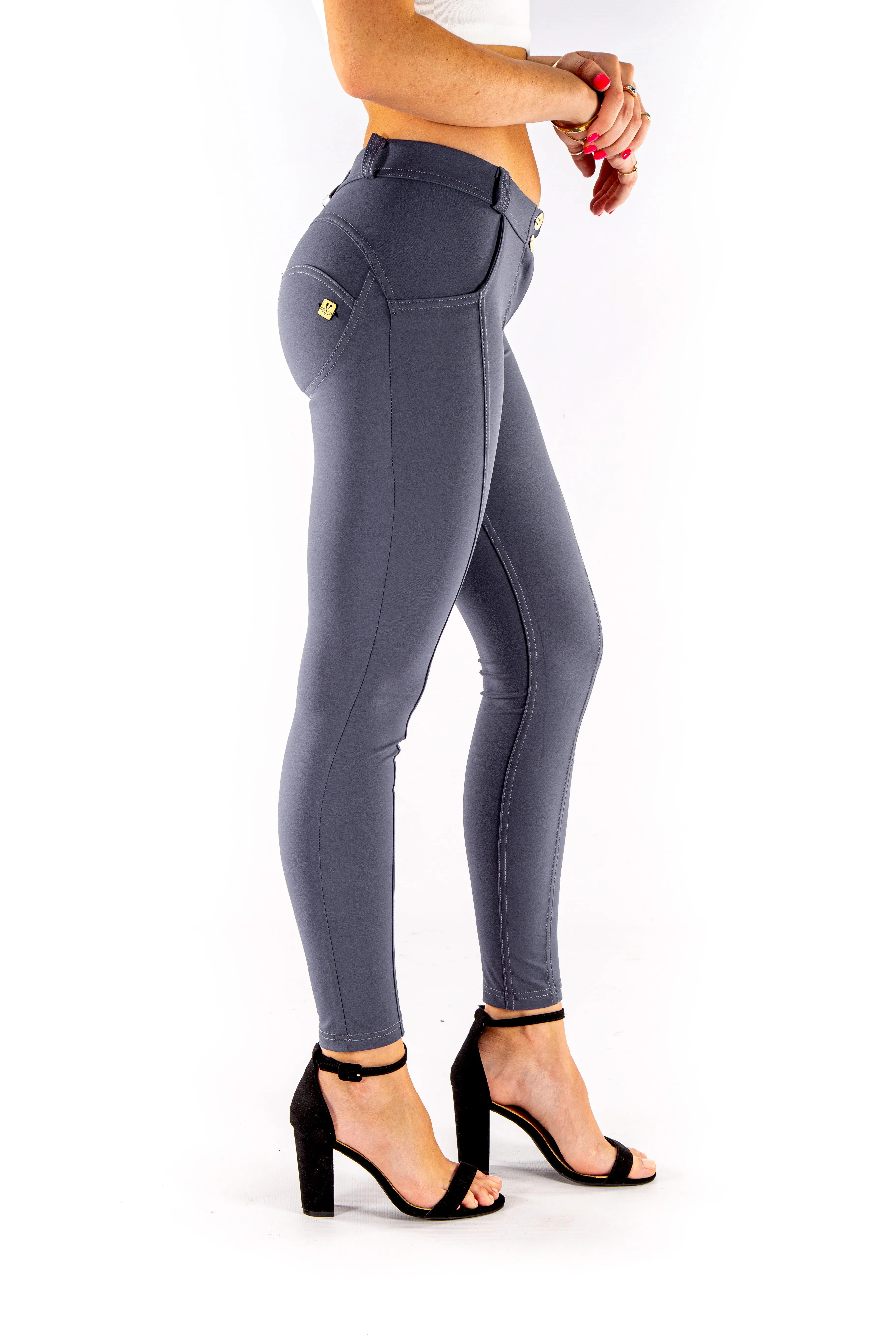 Low waist  hipster Butt lifting shaping leggings -  Silky soft Spandex Dove Grey Blue