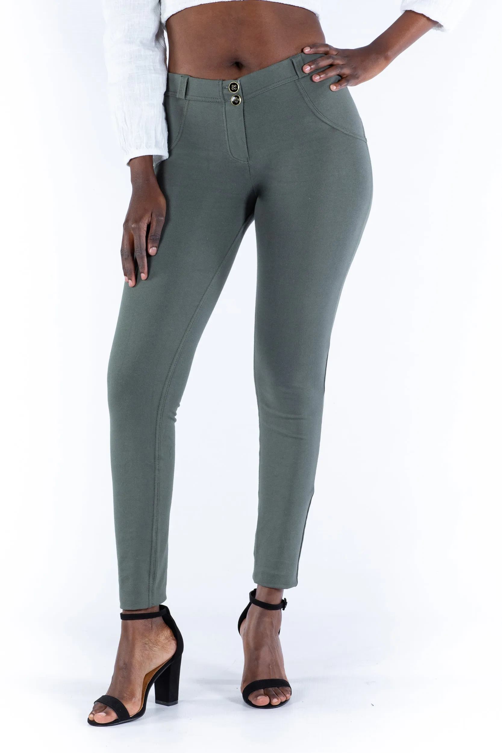 Mid waist Butt lifting Shaping pants - Olive