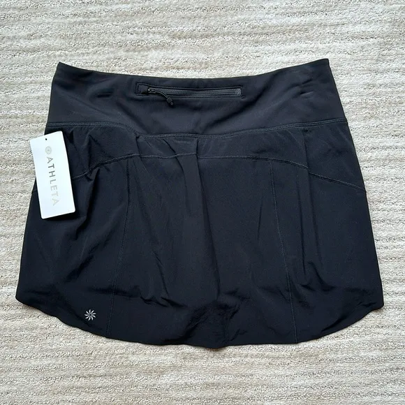 NWT Athleta Run With It 14&quot; Skort Black Size Medium