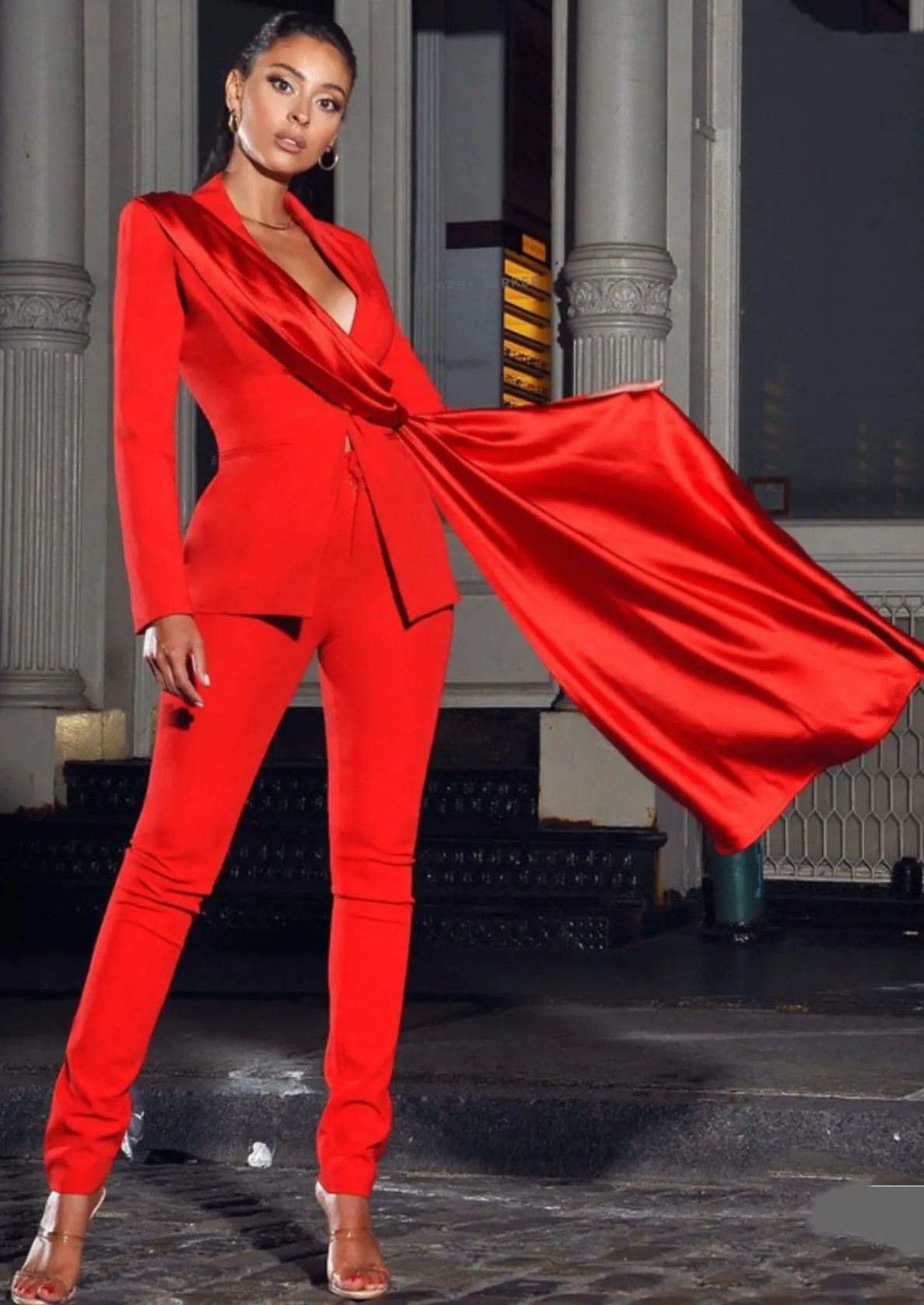 "CAROLINA" RED SKINNY FIT CREPE PANTS