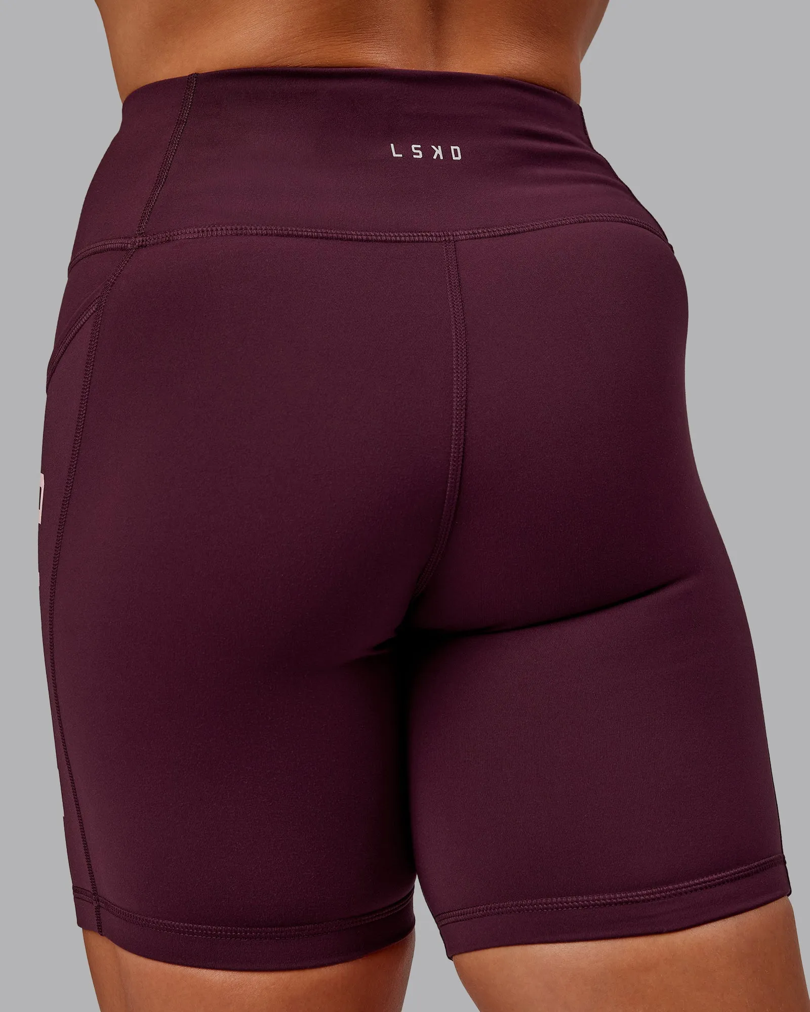 Rep Mid Short Tight - Cherry Lacquer-Marshmallow