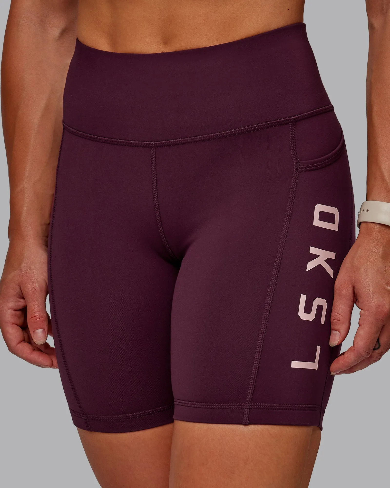 Rep Mid Short Tight - Cherry Lacquer-Marshmallow