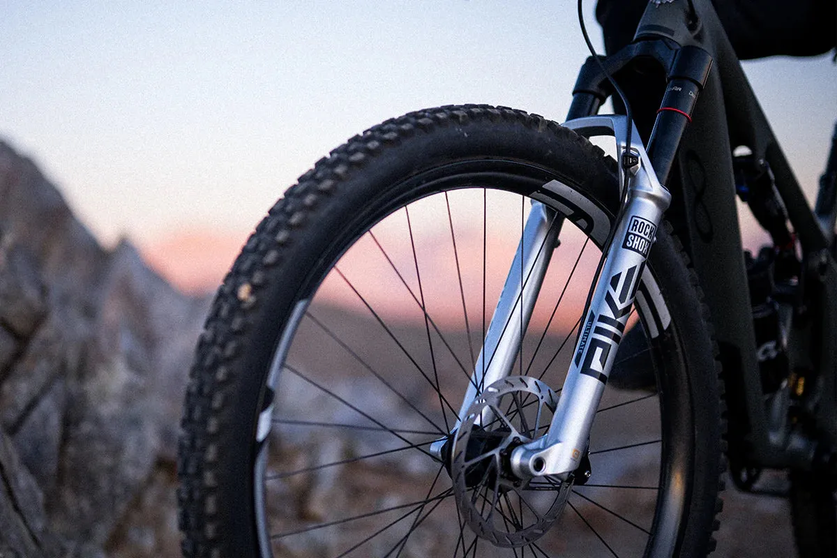 RockShox Pike Ultimate 27.5" Charger 3 RC2 Debonair  Suspension Fork