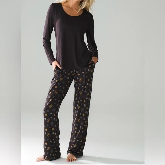 Soma COOL NIGHTS Long Sleeve Top and Pajama Pants Set