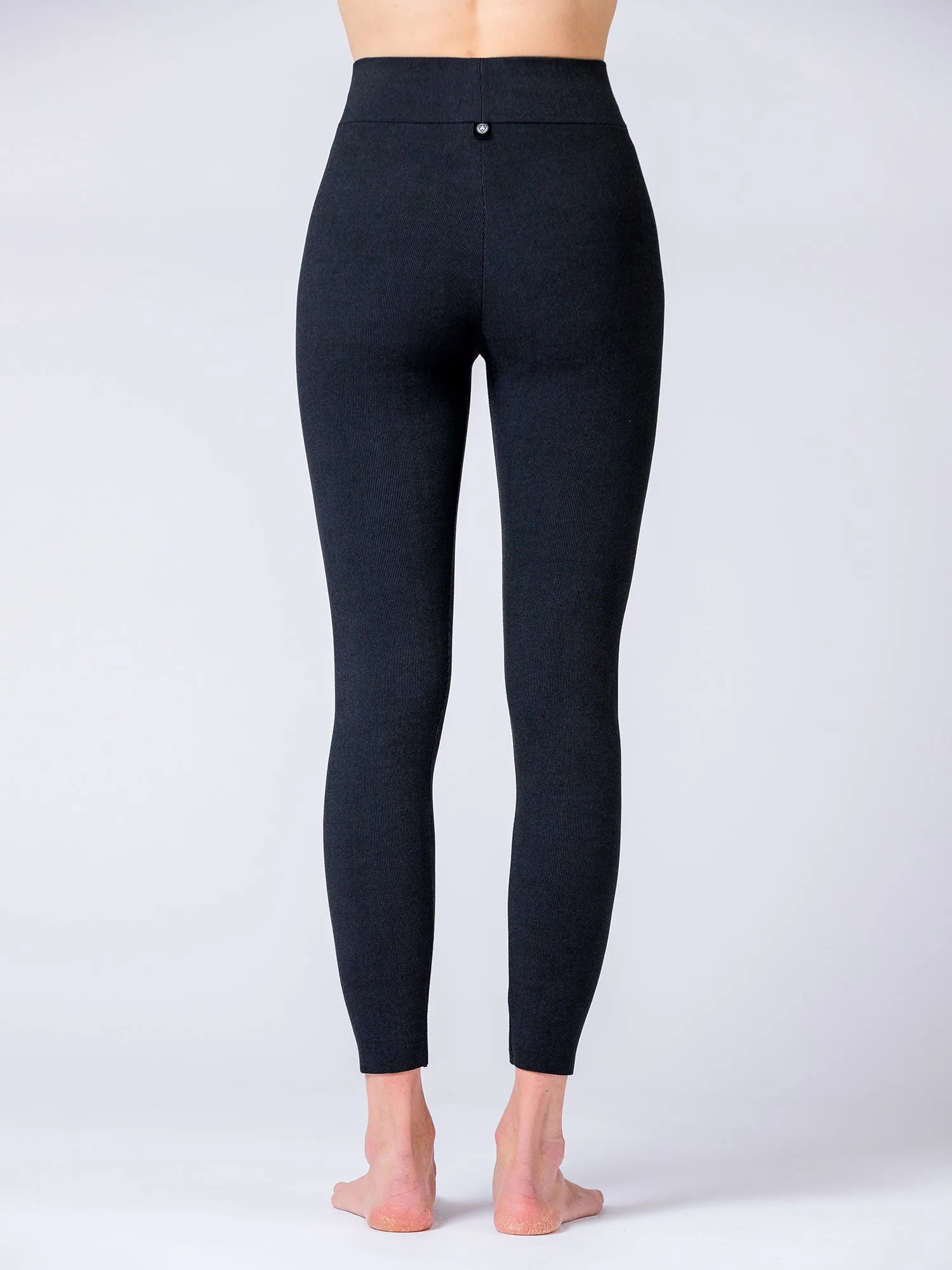 VEGAN CASHMERE SEAMLESS LEGGINGS, BLACK