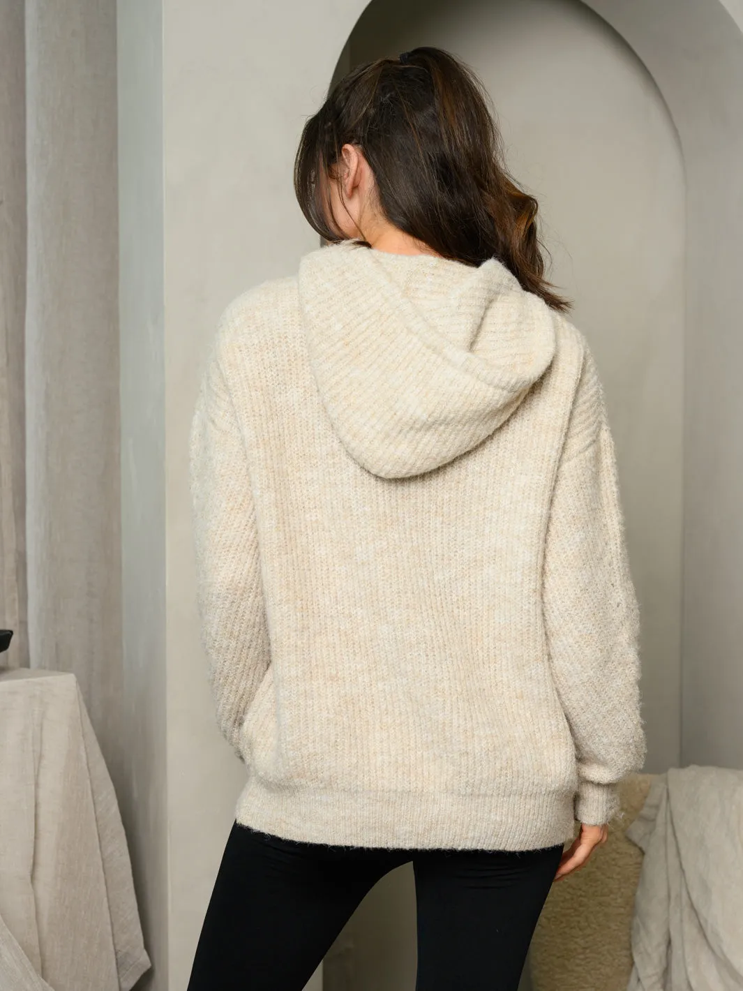 WOMEN'S LONG SLEEVE HOODIE SWEATER