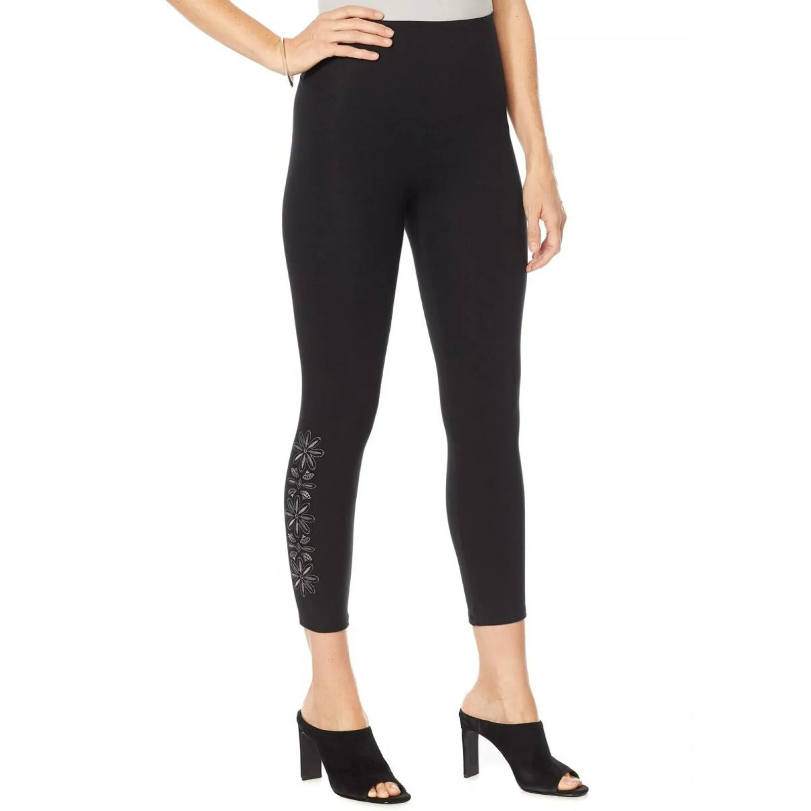 Yummie Women's Geo Floral Embroidered Leggings Black Plus 2X